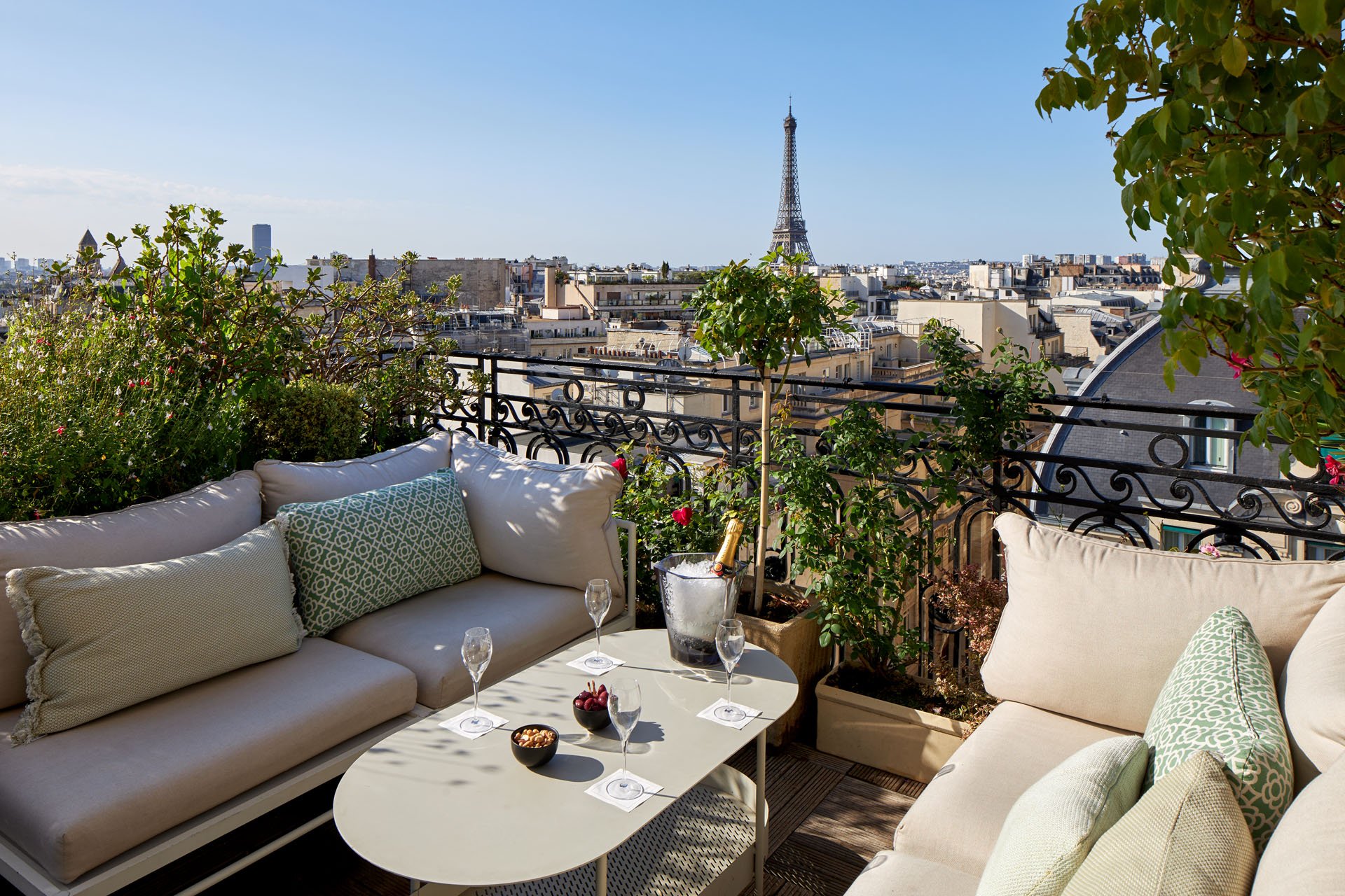 Hotel Raphael Paris ***** hotel rooftop paris Terrasse